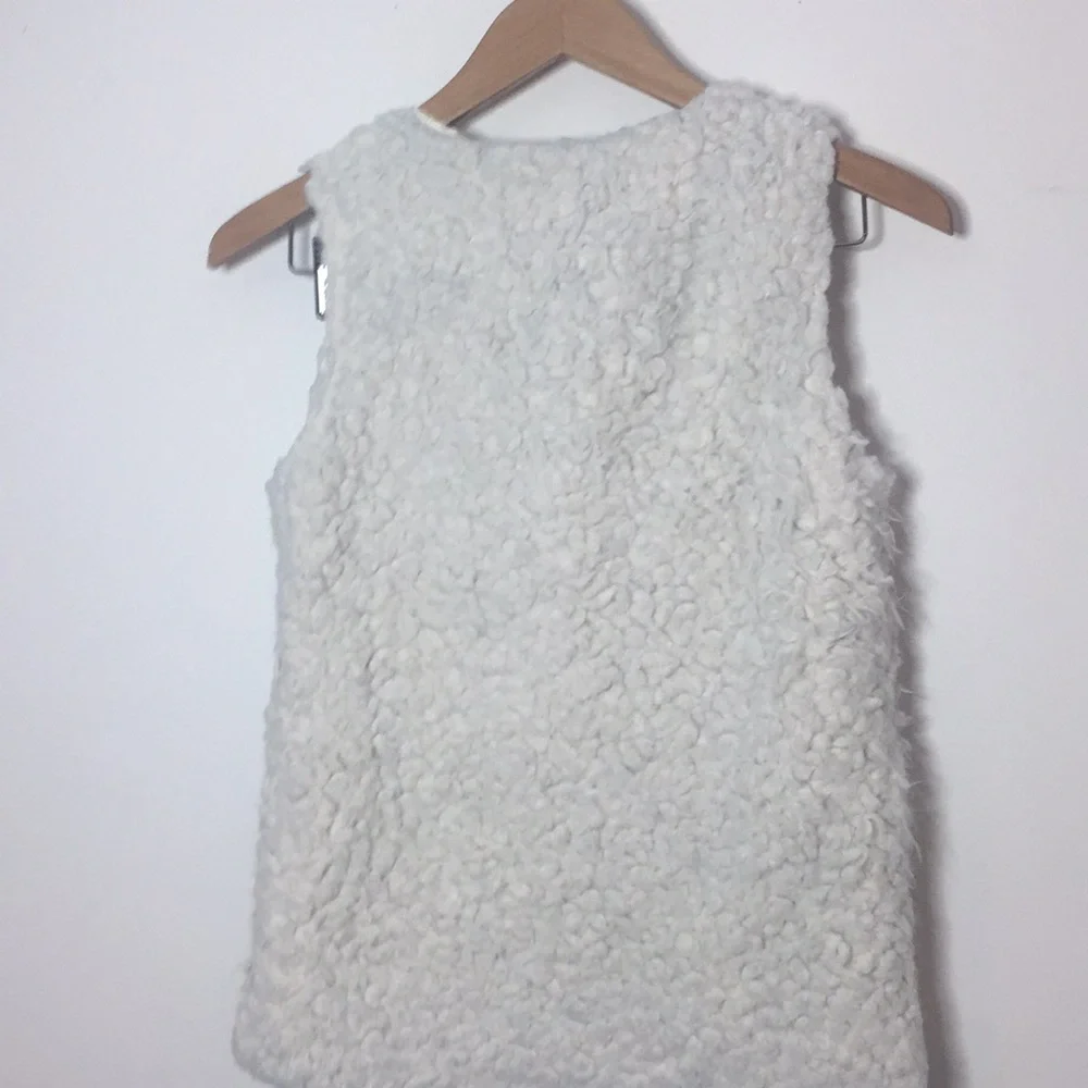 Justice White Faux Fur Vest Size 8-10